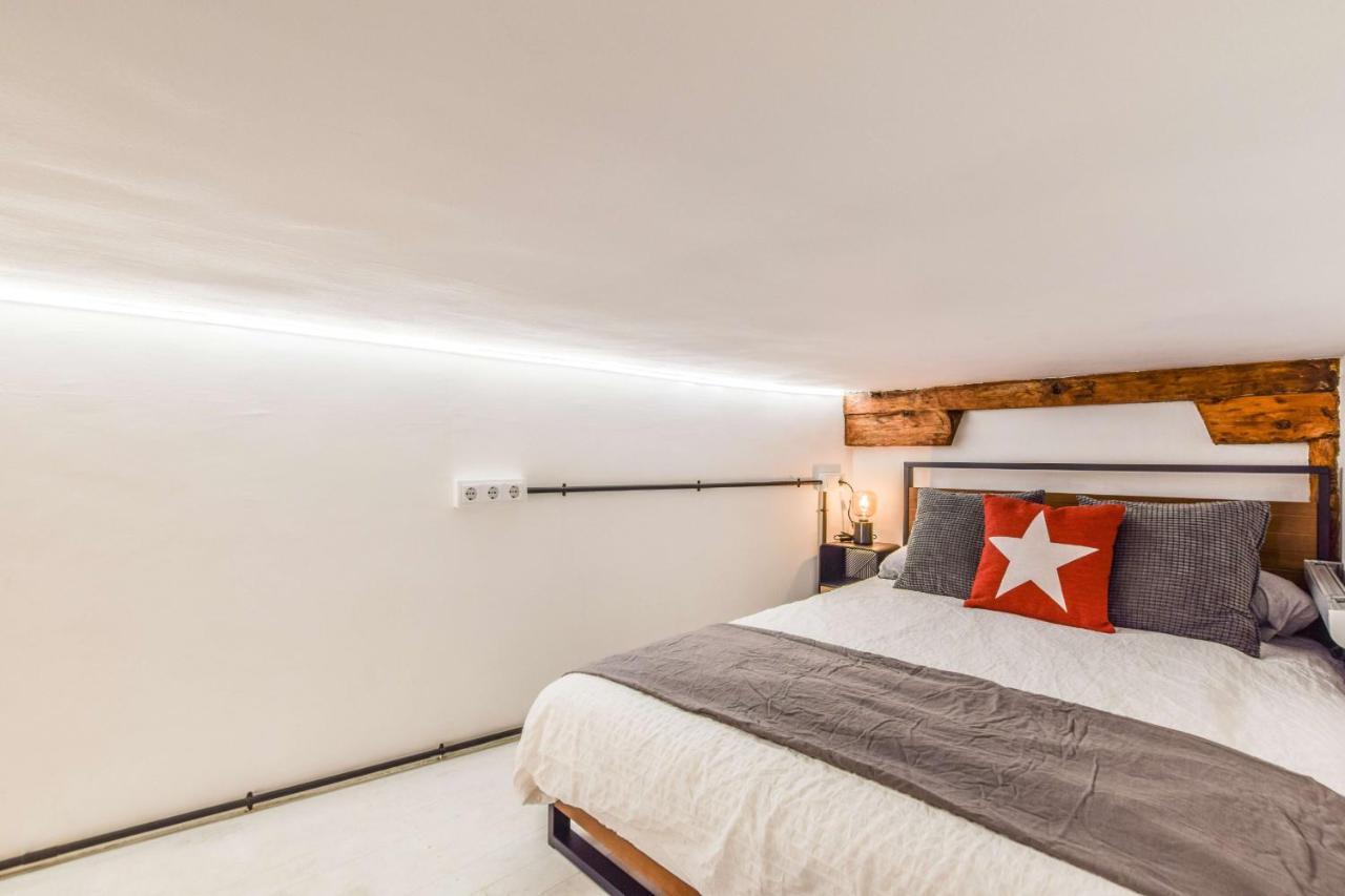 شقة مدريد  في Apartamento Industrial De Diseno المظهر الخارجي الصورة
